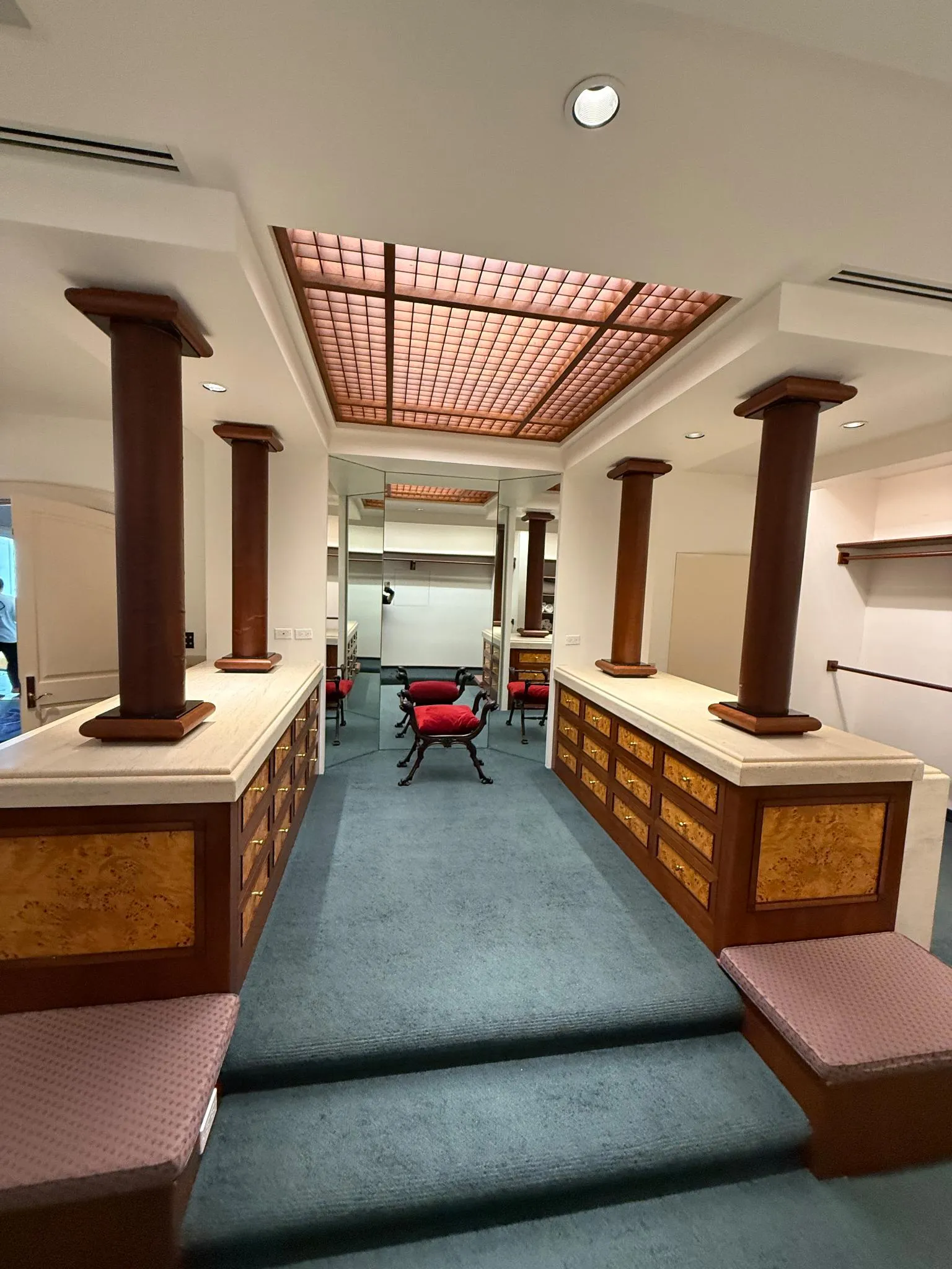 Gallery image 10